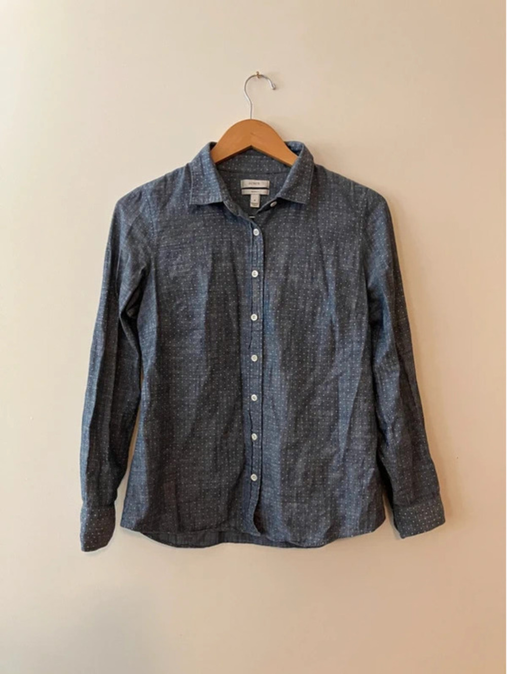 J.Crew Perfect Shirt Womens 6 Chambray Swiss Dot Button Down Blue Cotton